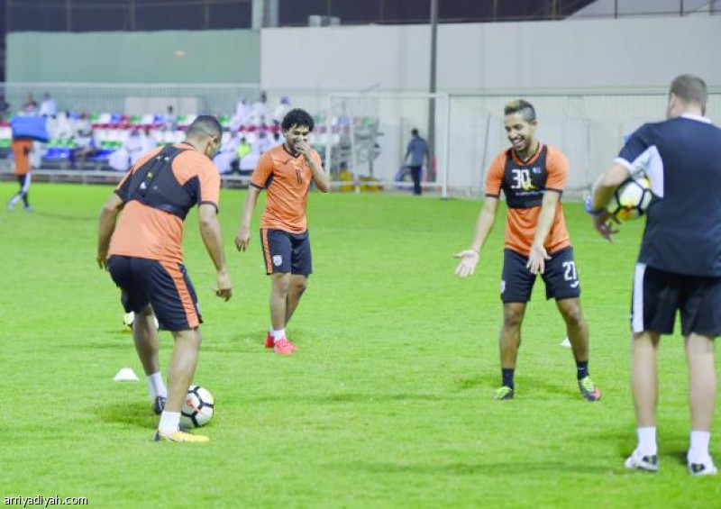 وساطة الشمراني تعيد عطيف