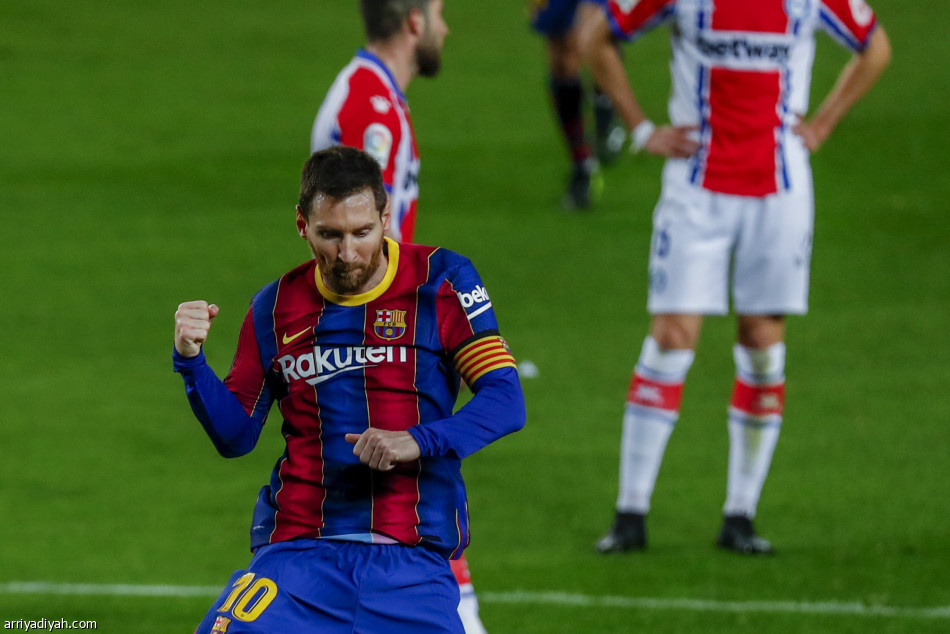 برشلونة يضرب بخماسية قبل مواجهة باريس