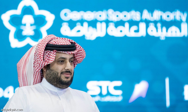 آل الشيخ يرشح أربعة مدربين لقيادة الهلال