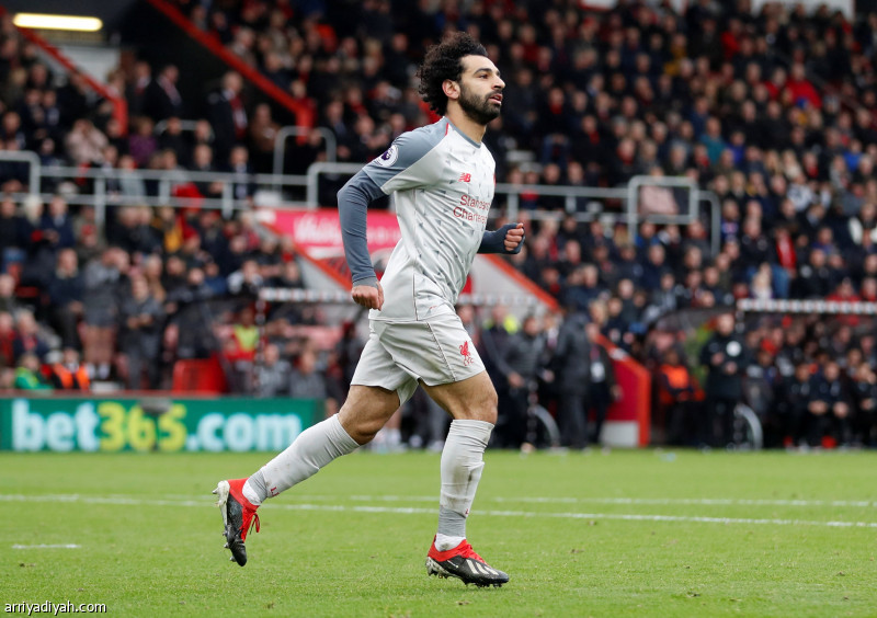 "Hattrick" Salah leads Liber to pursue the city