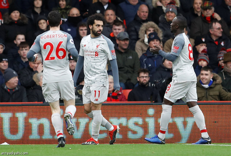 "Hattrick" Salah leads Liber to pursue the city