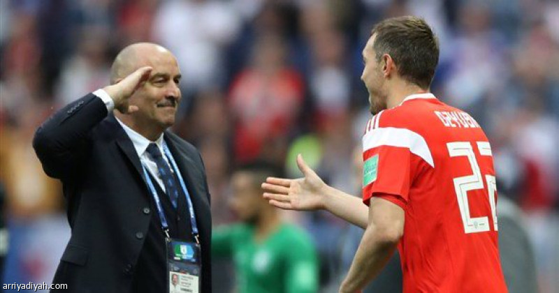 مدرب روسيا: كنا الأفضل.. والمشوار مازال طويلا