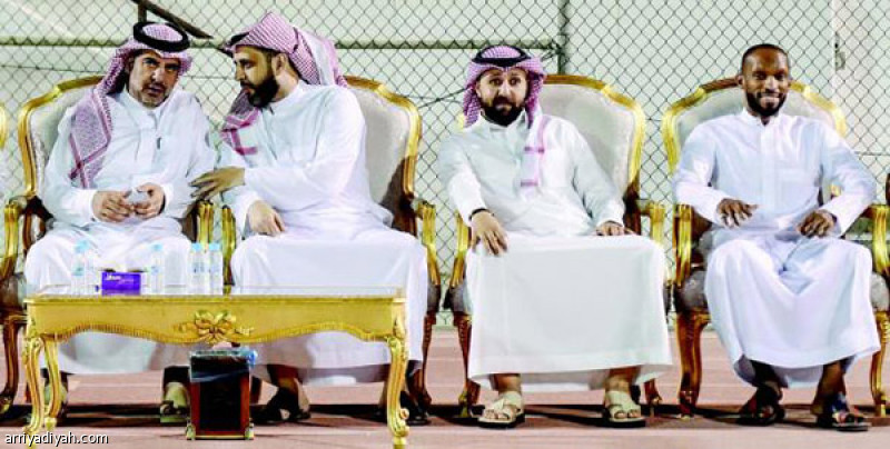 الشباب يبعد عطيف وكريري نهائيا