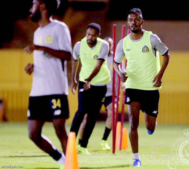 غالب والراهب يعودان.. واستبعاد الثلاثي