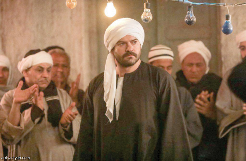 صورة التقطت لعمرو يوسف في أحد مشاهد مسلسل طايع الذي يعرض حاليا على شاشات التلفزيون في الموسم الرمضاني الجاري(أرشيفية)