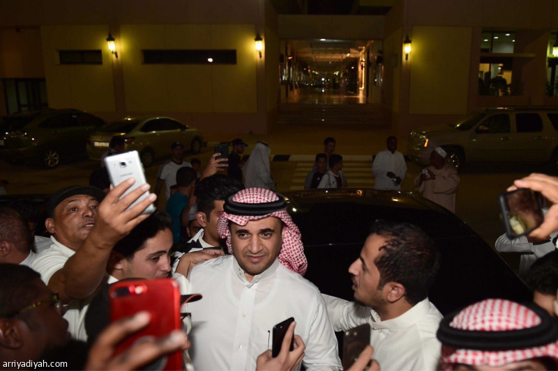 حشد جماهيري شبابي في استقبال خالد البلطان