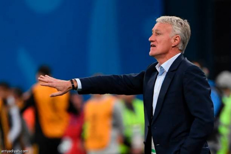ديشان المحظوظ.. هل يتوج بكأس المونديال لاعبًا ومدربًا؟