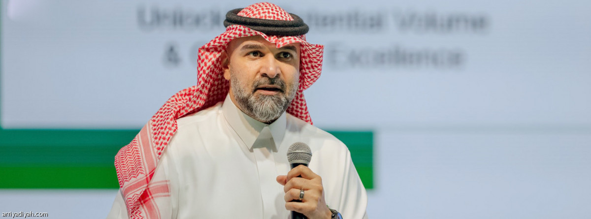 ماذا تعرف عن فهد سندي مرشح الاتحاد الوحيد؟
