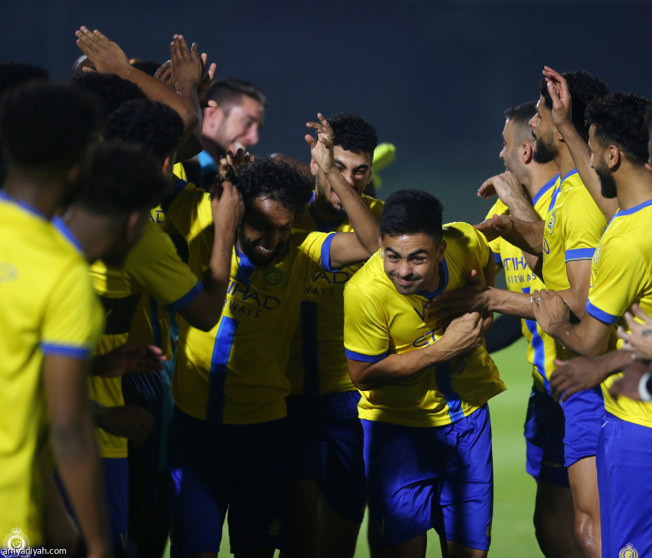 مارتينيز ينخرط في تدريبات النصر