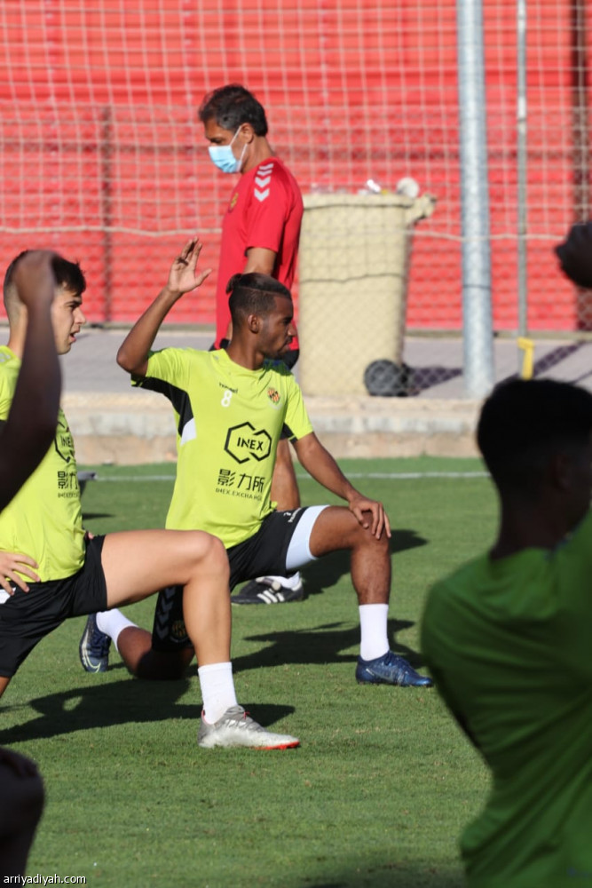 لاعب سعودي ينضم إلى ناستيك الإسباني