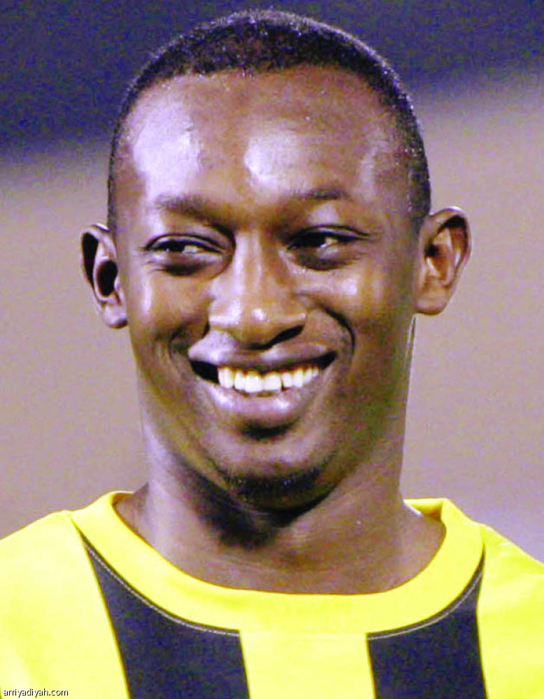 عميد الأندية نسي الصعود إلى منصات التتويج