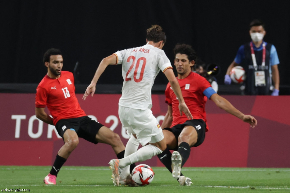 مصر تحصد نقطة ثمينة أمام إسبانيا
