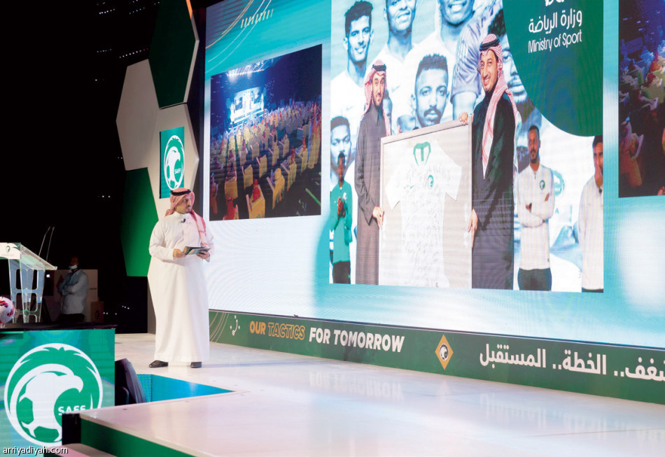 7 ركائز 
تصنع مستقبل الكرة السعودية