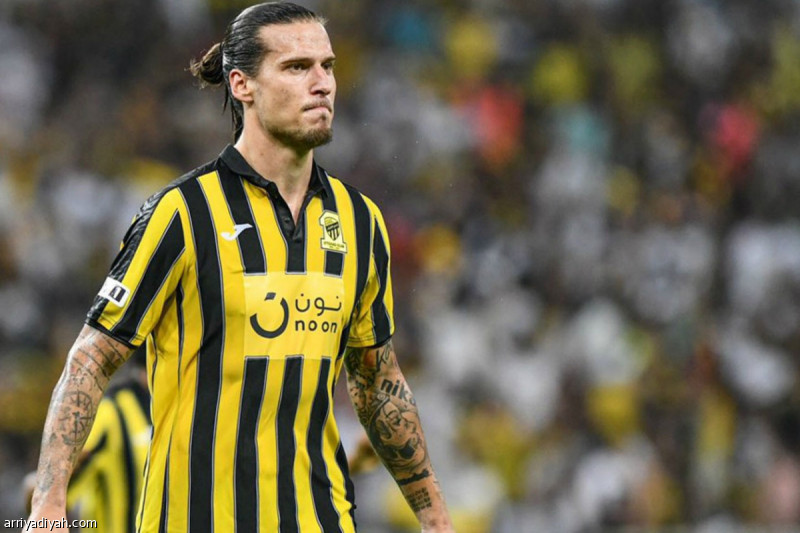 الاتحاد
يستفسر عن «الموقوف»