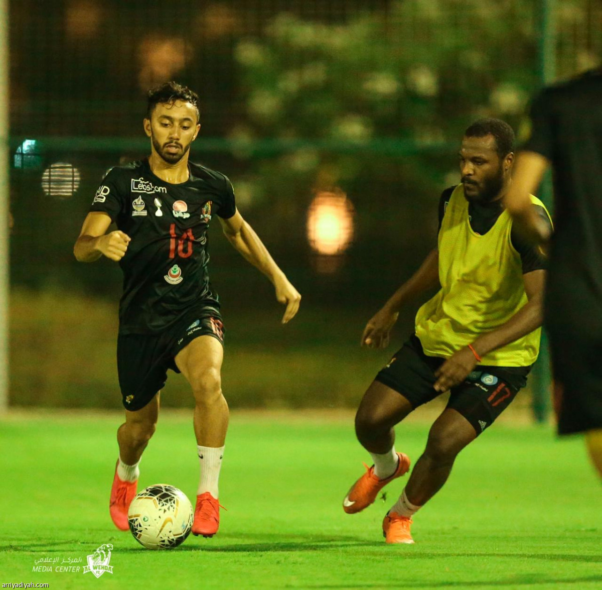 الفرسان يتأهبون للبطل