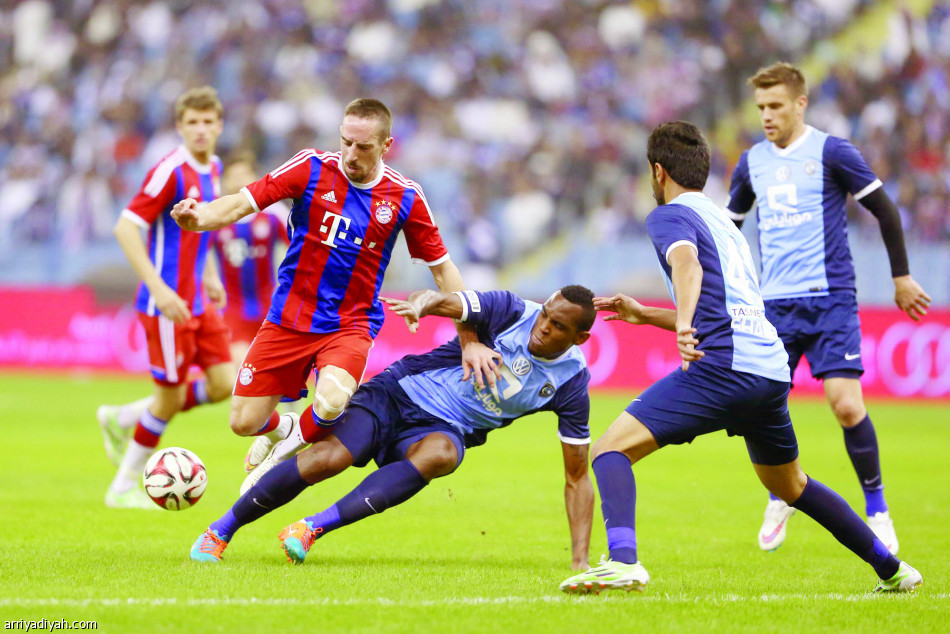 نيفيز لفت الأنظار والشلهوب تلاعب بـ”نوير”