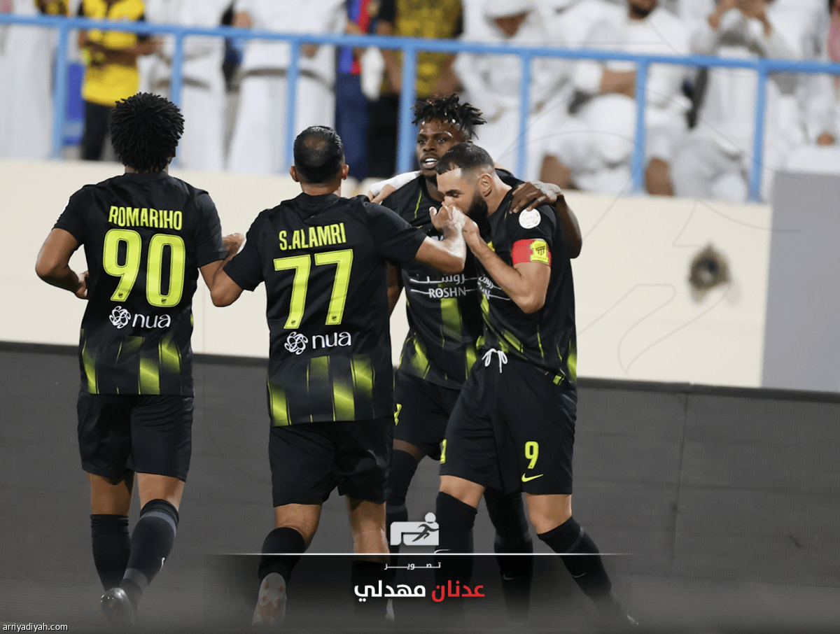 الاتحاد.. 15 نقطة