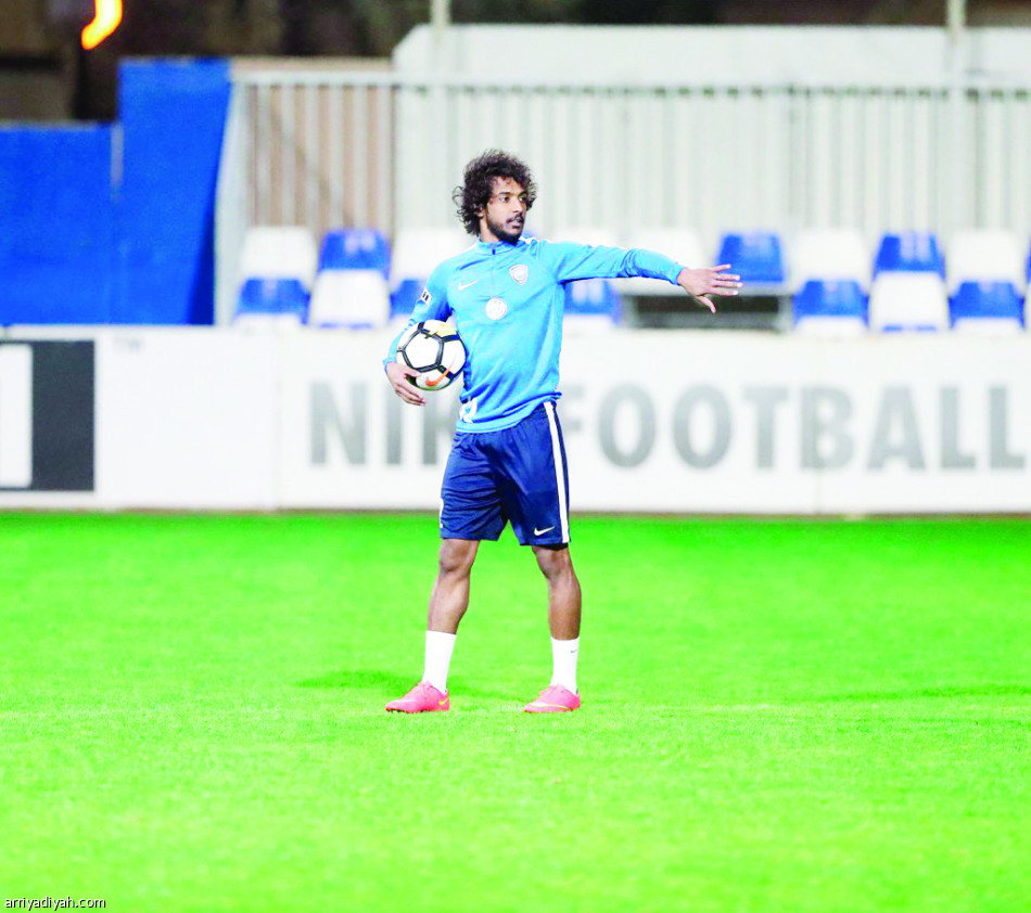 خربين وريفاس يقودان هجوم الهلال أمام الفيحاء