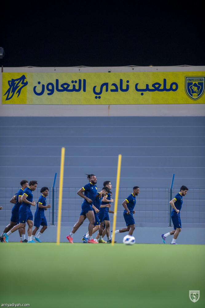 التعاون يتأهب للأوزبكي بـ«اللمسة الواحدة»