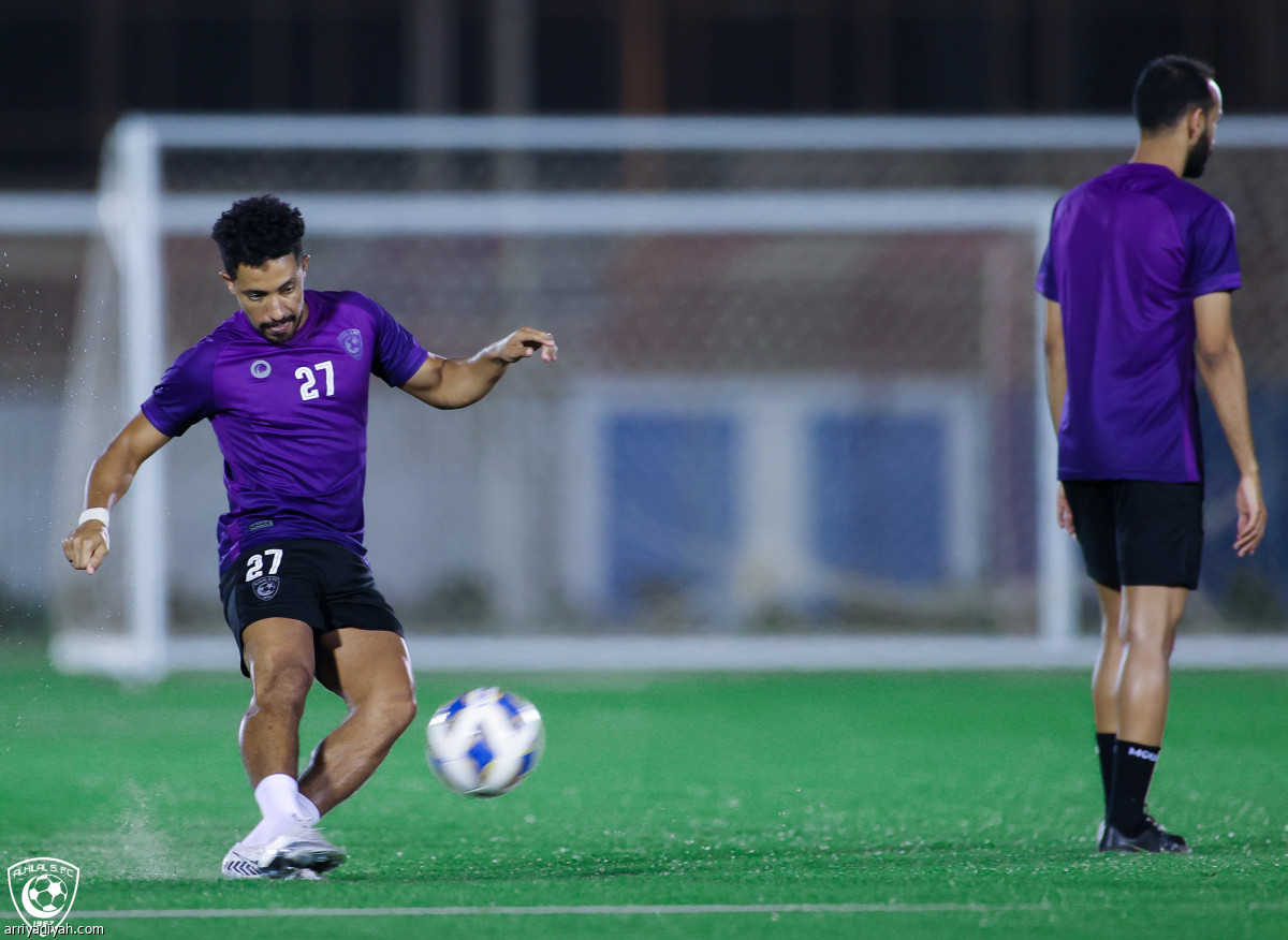 الهلال يستعد للأوزبكي