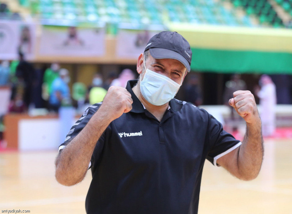 مضر ينتزع كأس سلطان بن فهد من الخليج