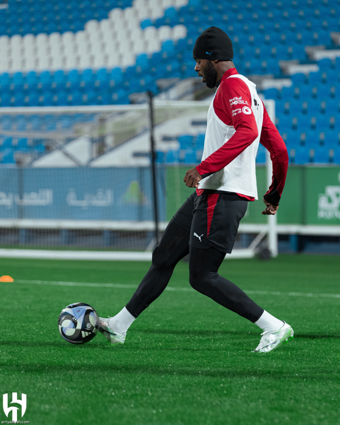 الأزرق يتحضر