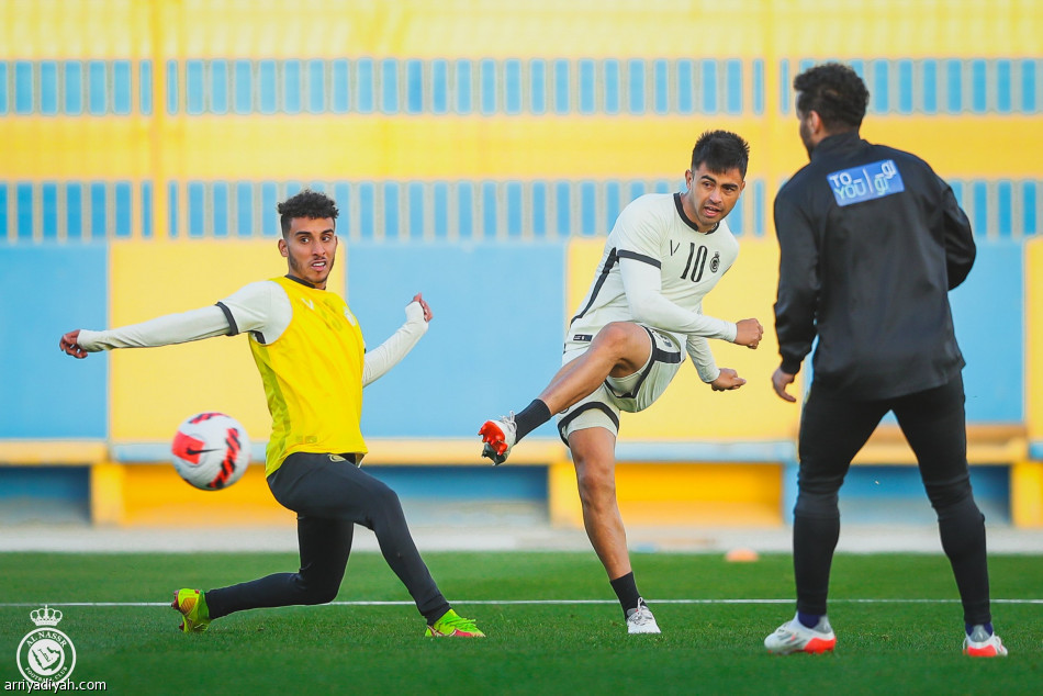 النصر يحتفل بتاليسكا.. وروسو يعتمد 3 لمسات