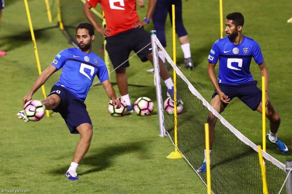 لجنة الصحة والسلوك في الهلال .. والفريق يواصل استعداداته للقادسية