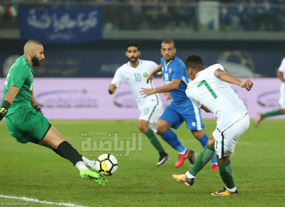 مواهب السعودية يسقطون نجوم الأزرق الكويتي