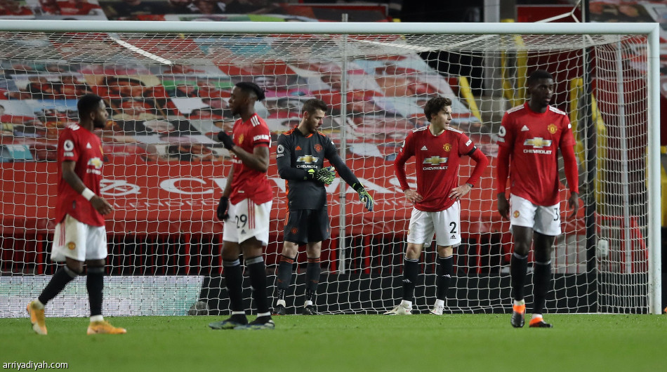 إيفرتون يحبط مانشستر  بتعادل قاتل