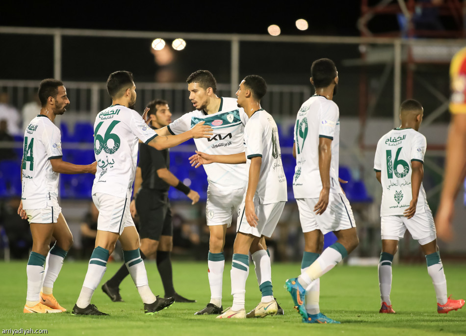 الفتح يختتم «تجريبيات التوقف» بثلاثية القادسية