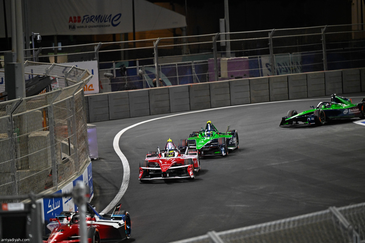 بطل الجولة 4