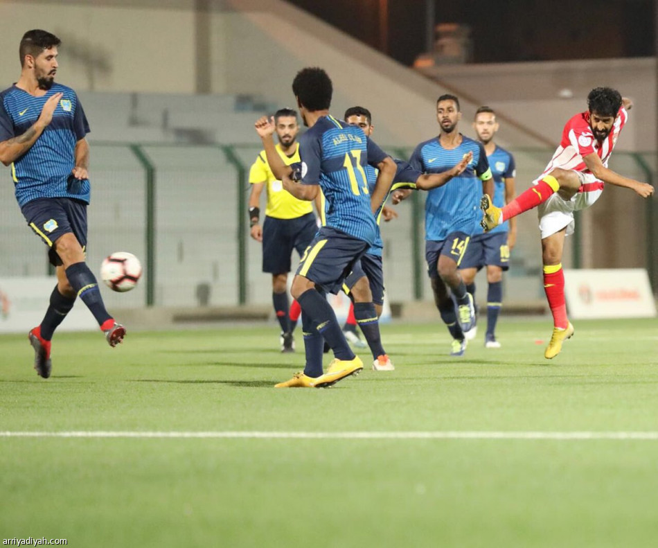 دوري الأولى.. العين يهزم الطائي ويحلق في الصدارة