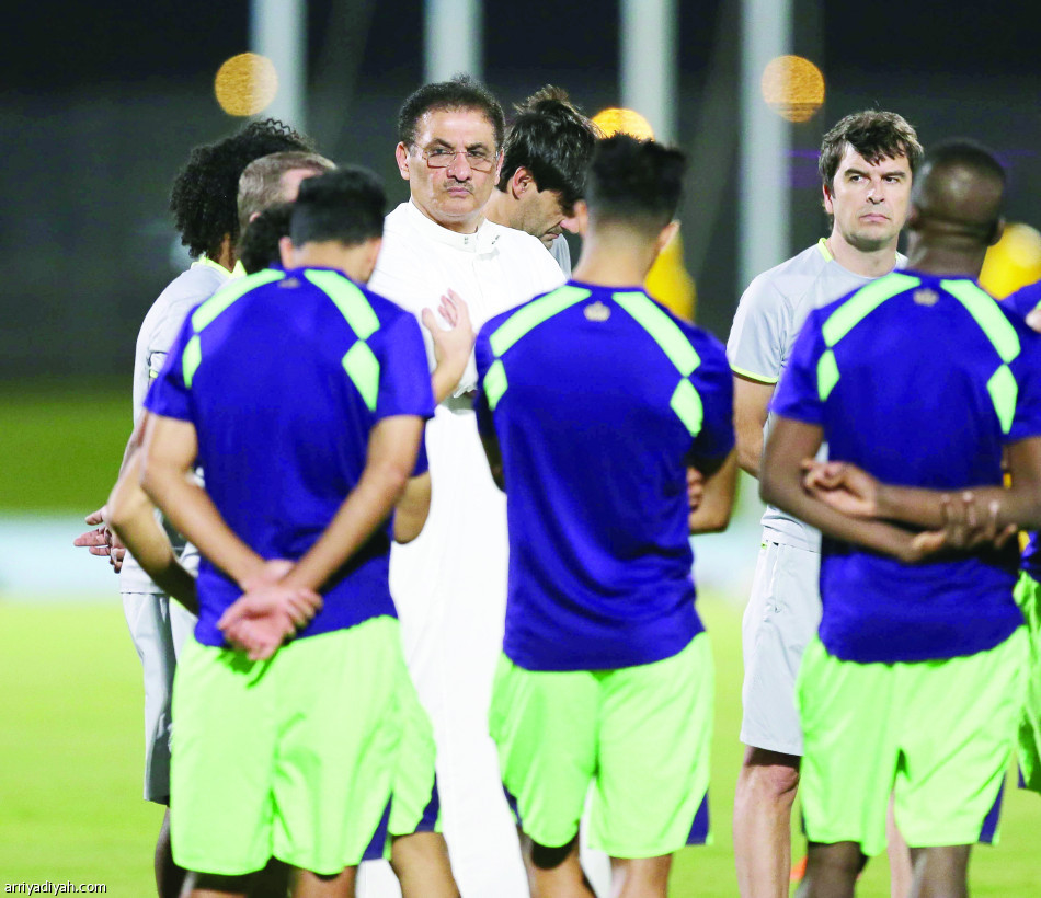 اجتماعات متتالية لتصحيح المسار في الأهلي