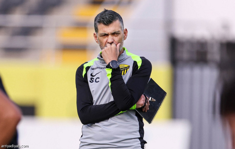 كونسيساو يسترد النصيري أمام الحزم