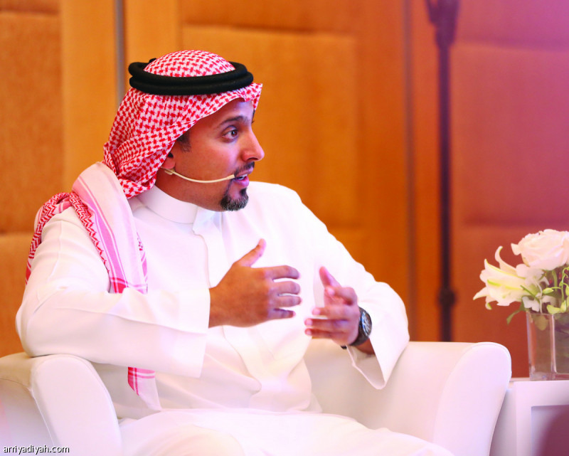 صورة التقطت أمس لخالد بن سلطان الفيصل أثناء المؤتمر الصحافي للجنة المنظمة