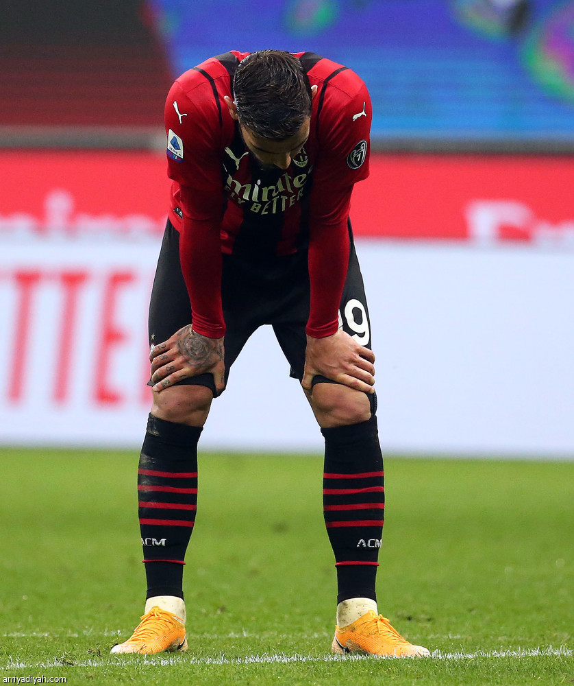 ميلان يهدر فرصة الأبطال.. ويعزز حظوظ يوفنتوس