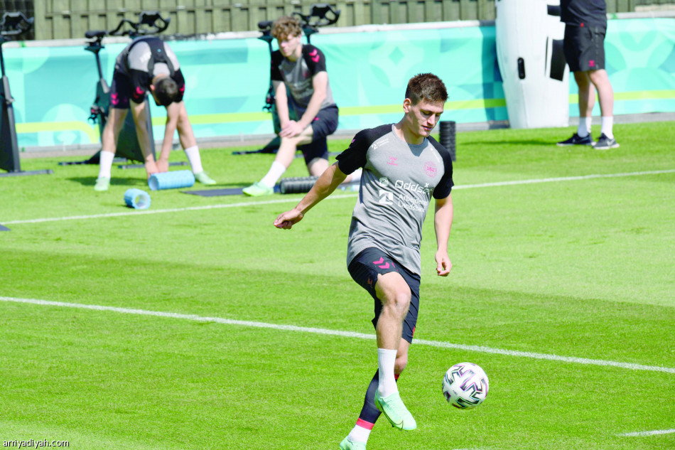 سجل مروّع
يزعج شمايكل أمام كين