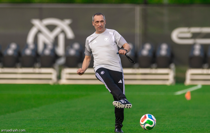Donis begins Al-Akhdar training