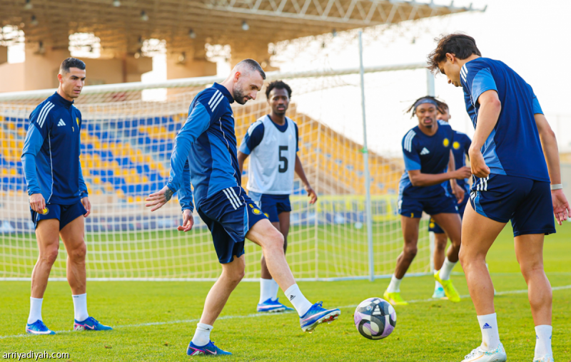 النصر يضم كومان.. وجيسوس يغيّر ثلاثة