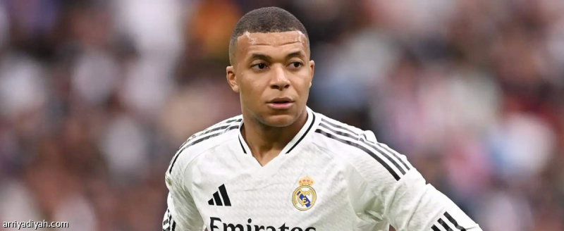 غياب كيليان مبابي عن تدريبات ريال مدريد بسبب الحمى يثير الشكوك حول مشاركته أمام الهلال في كأس العالم للأندية