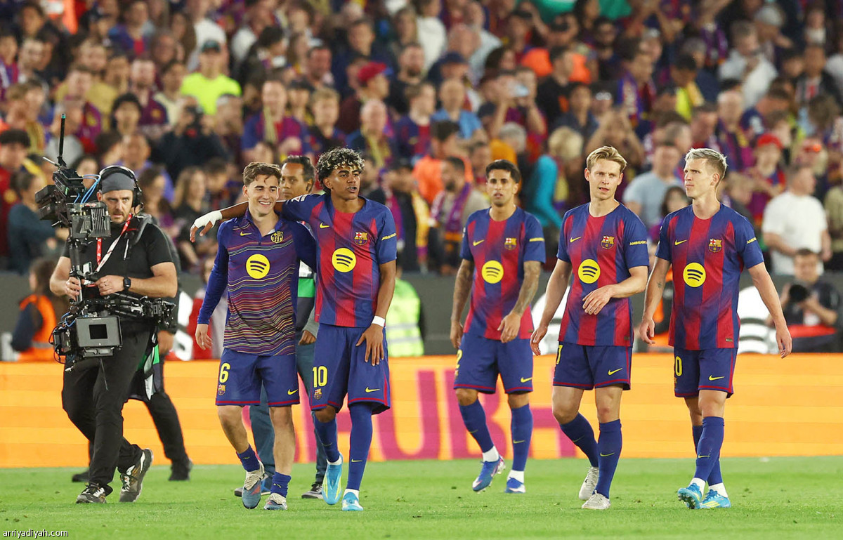 برشلونة يوسع الفارق