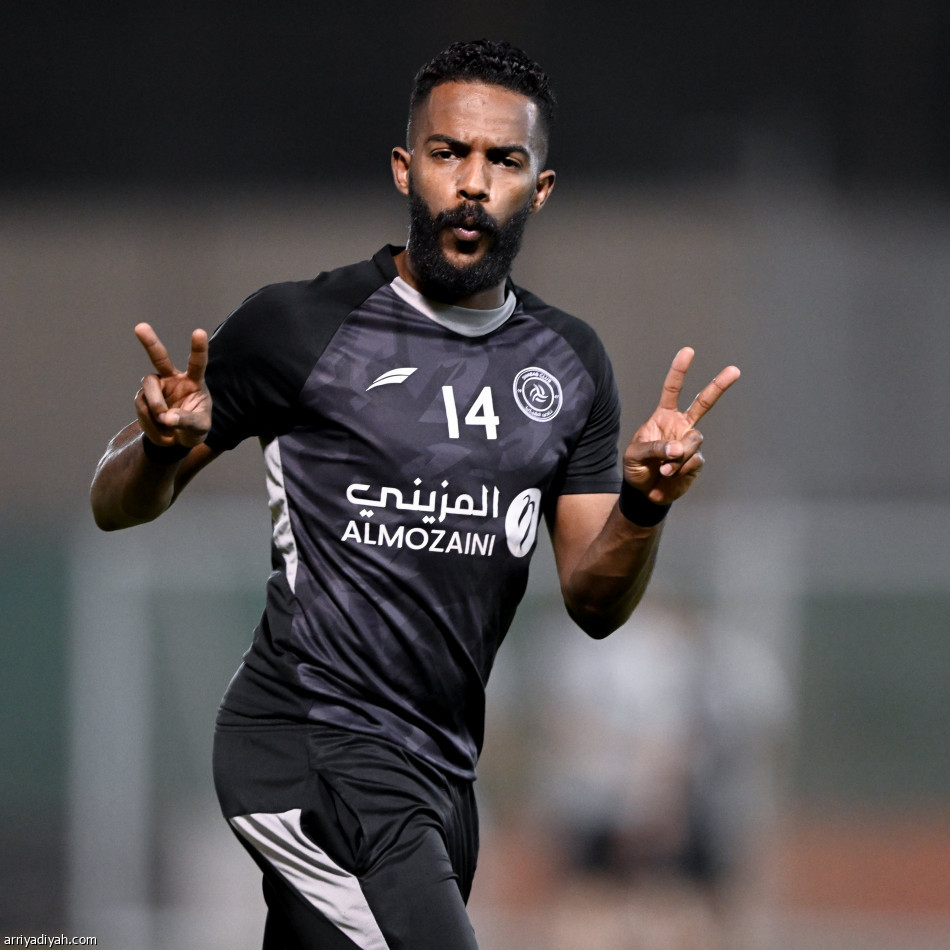 الشباب يبدأ تحضيرات الهلال