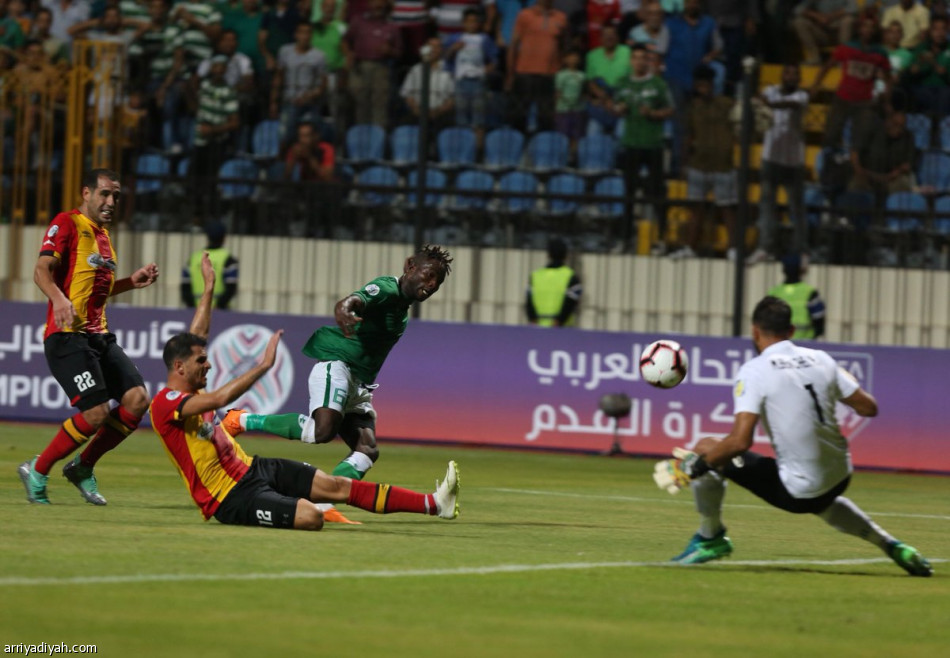 البطولة العربية.. الترجي ومولودية الجزائر يضعان قدماً في دور الـ16