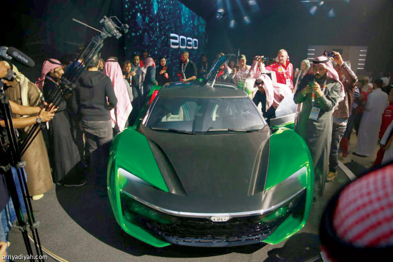 سيارة المستقبل تدشن معرض الرياض صحيفة الرياضية