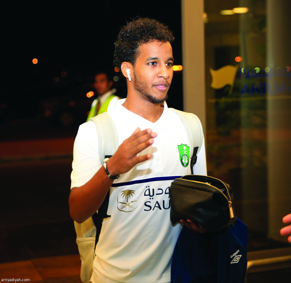 الأهلي يستدعي الزين للمرة الأولى.. ويفقد 7 لاعبين