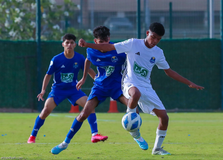 60 كشافا سعوديا وأوروبيا يرصدون مواهب نخبة المدارس