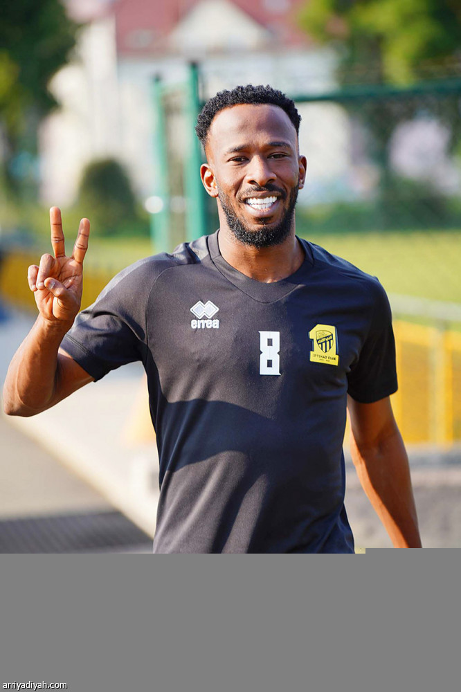 رينارد 
يعيد اكتشاف الدوليين السابقين