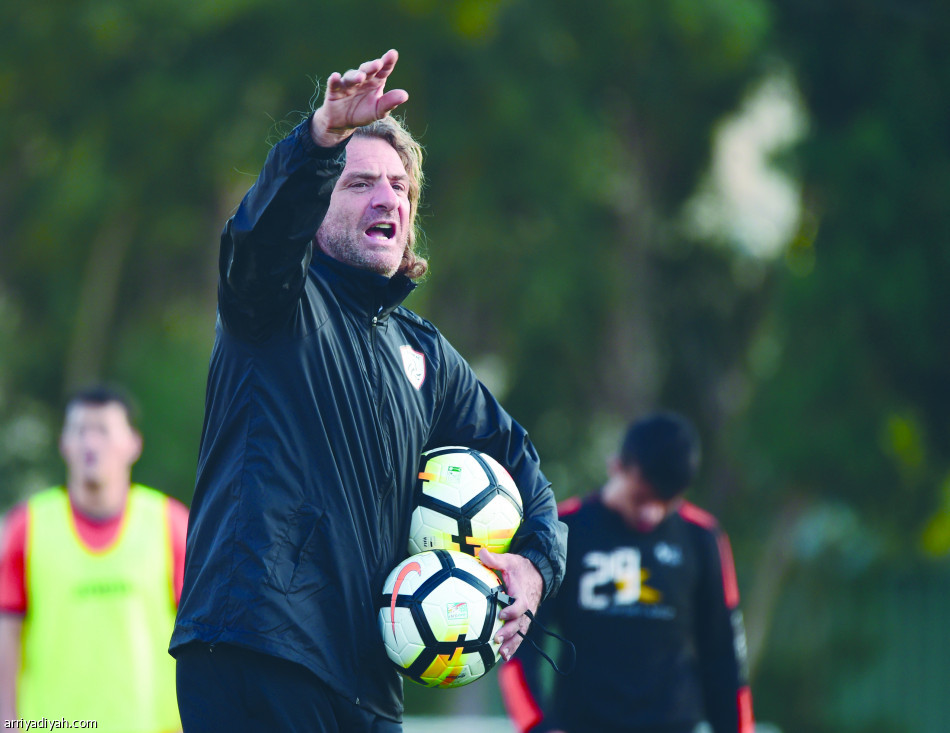 بن يطو وفاروق يدعمان الشباب