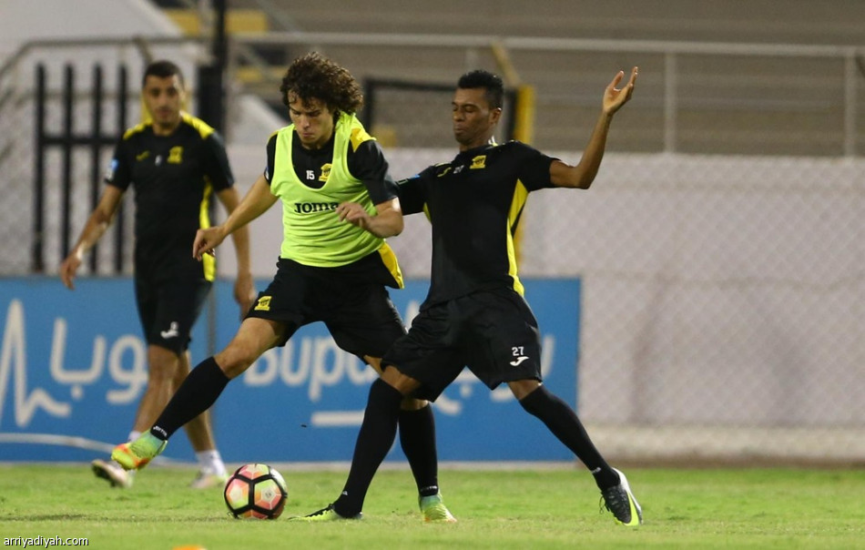 حسن خليفة يخلف سييرا في الاتحاد